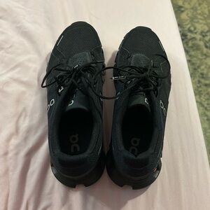 Women’s on cloud shoes